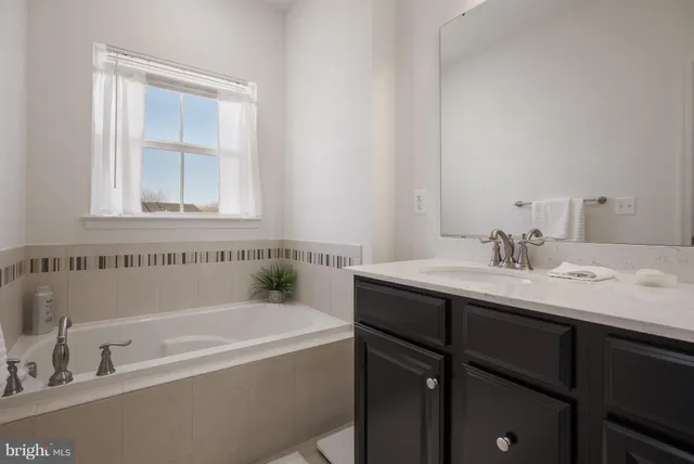 $3,150 | 10786 Hinton Way, Manassas, VA 20112