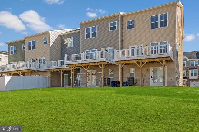 $3,150 | 10786 Hinton Way, Manassas, VA 20112