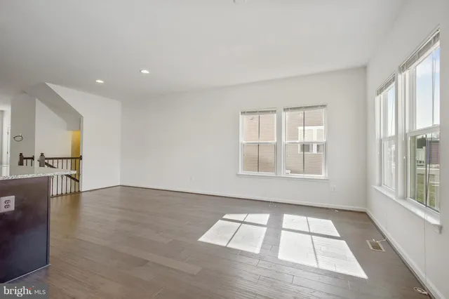 $3,150 | 10786 Hinton Way, Manassas, VA 20112