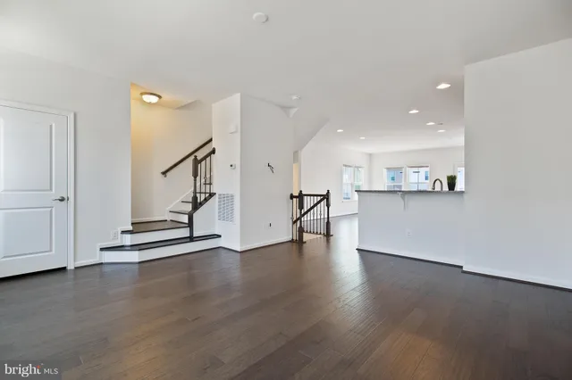 $3,150 | 10786 Hinton Way, Manassas, VA 20112