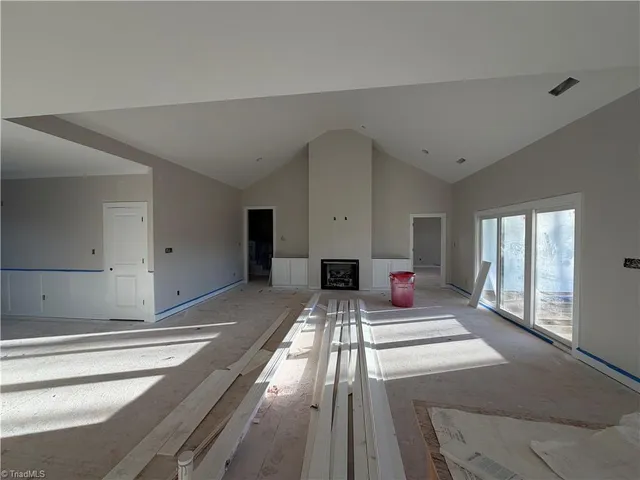 $535,000 | 366 Lenalan Drive, Lexington, NC 27295