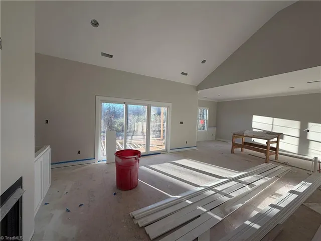 $535,000 | 366 Lenalan Drive, Lexington, NC 27295