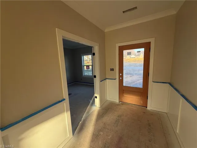 $535,000 | 366 Lenalan Drive, Lexington, NC 27295