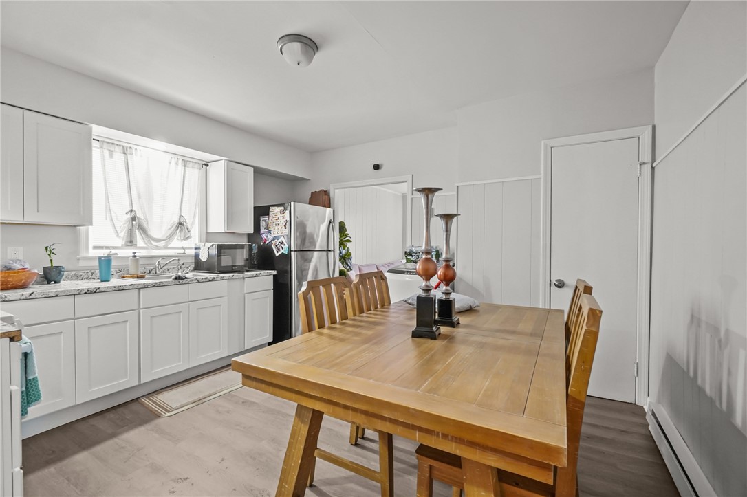 35 Laurel Street Pawtucket, RI 02860 - Photo 5 of 28