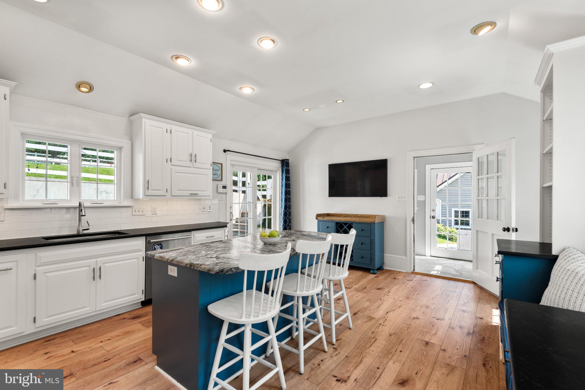 62 Walnut Bank Road Glenmoore, PA 19343 - Photo 8 of 47 Gallery Image 8