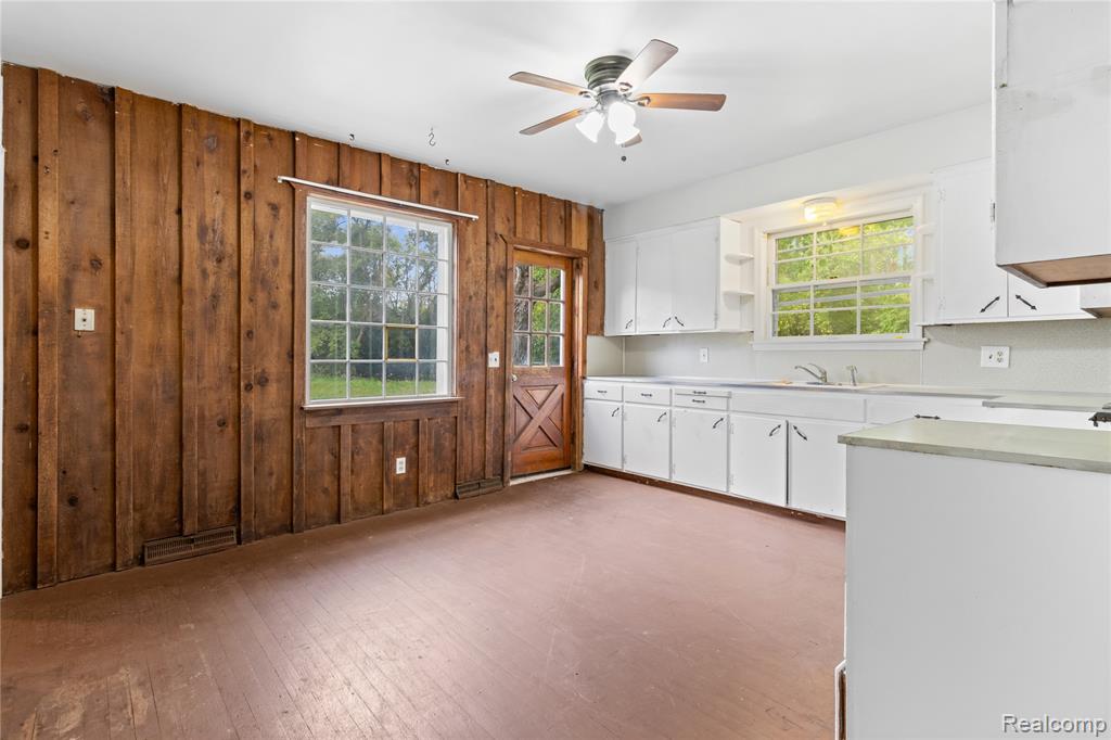 50505 Geddes Road Canton, MI 48188 - Photo 6 of 26