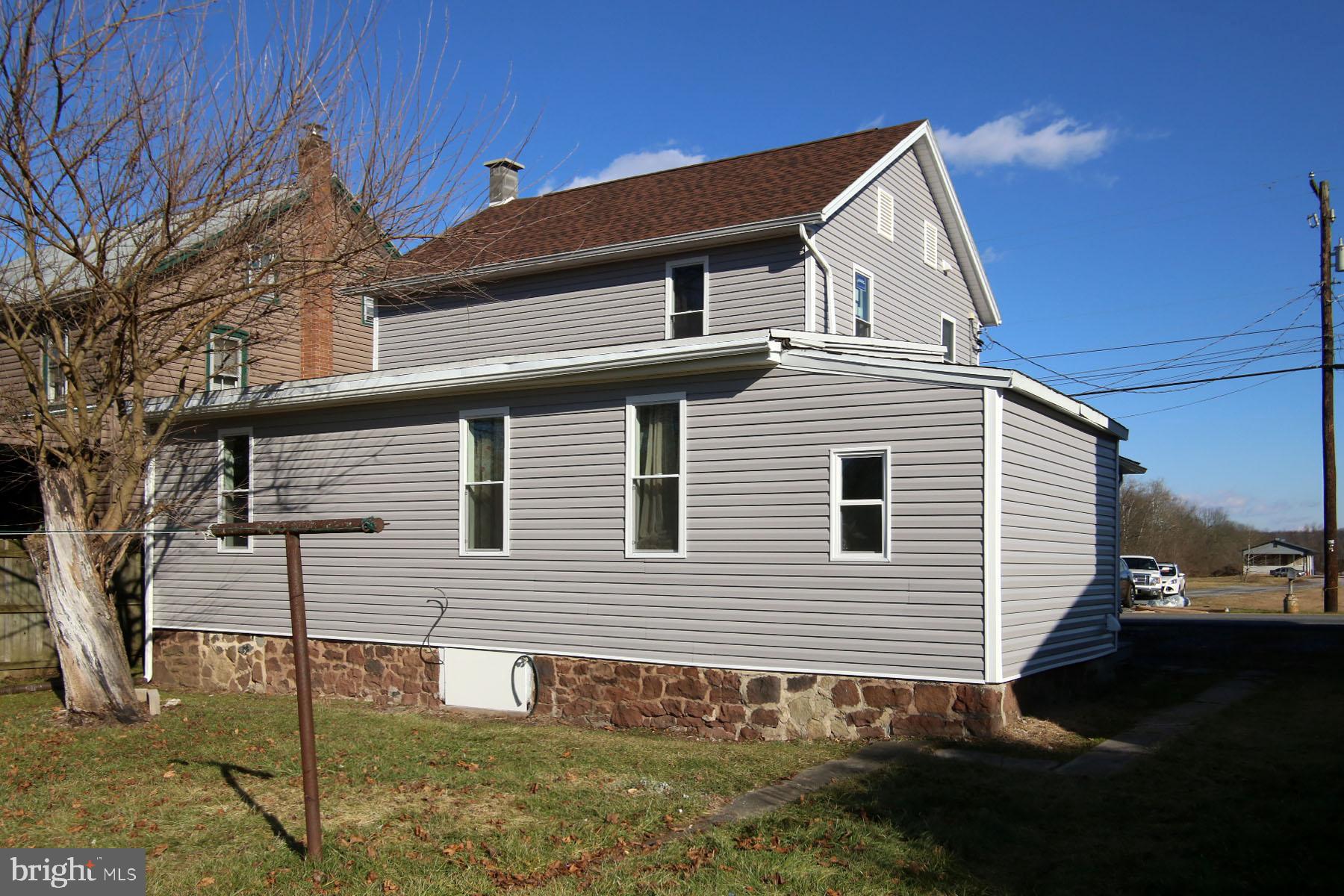 1074 Bellaire Road Elizabethtown, PA 17022 - Photo 4 of 33 Gallery Image 4