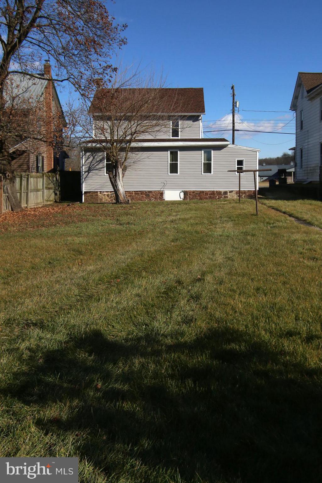 1074 Bellaire Road Elizabethtown, PA 17022 - Photo 6 of 33 Gallery Image 6