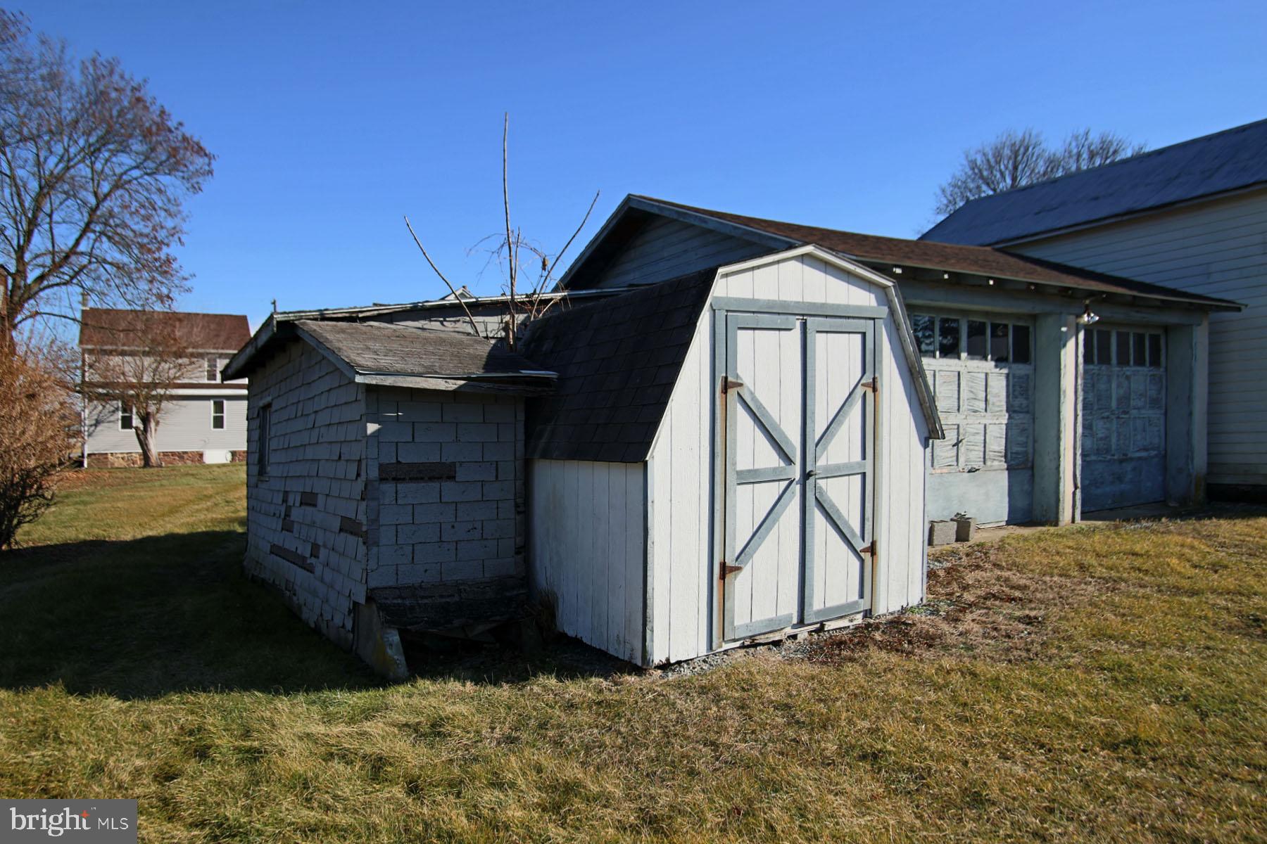 1074 Bellaire Road Elizabethtown, PA 17022 - Photo 8 of 33 Gallery Image 8