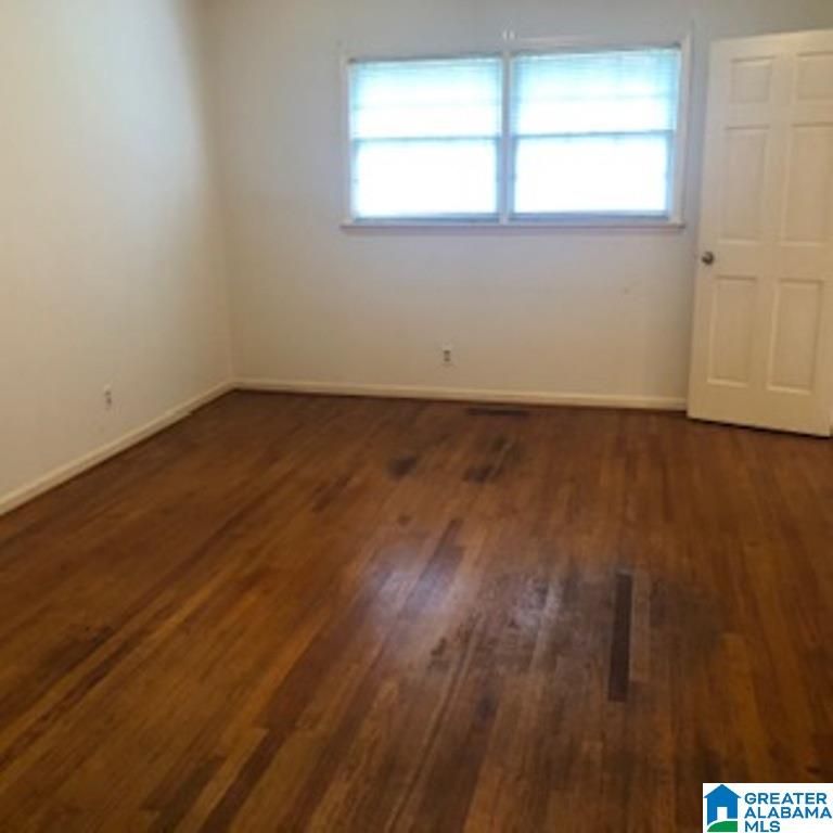 106 Robin Circle Talladega, AL 35160 - Photo 7 of 37