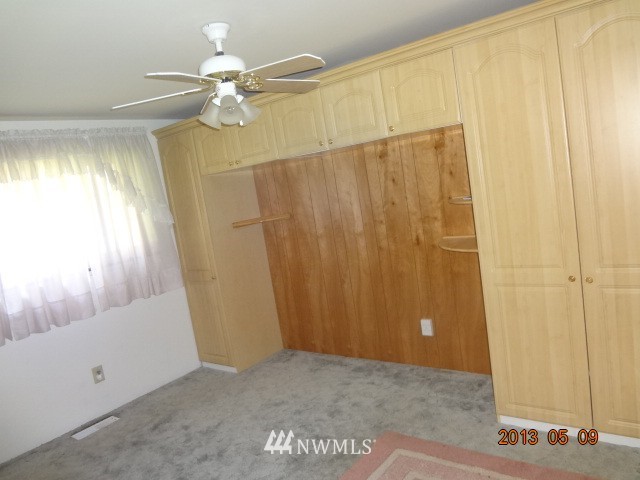 14828 Southeast 113th Street Renton, WA 98059 - Photo 9 of 15
