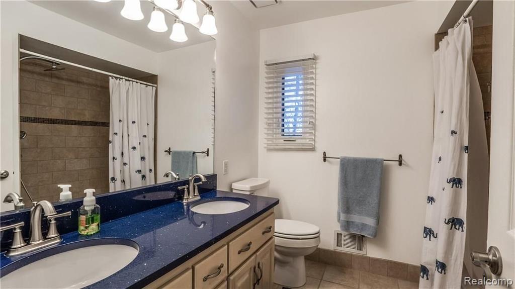 3687 Cedar Shake Drive Rochester Hills, MI 48309 - Photo 35 of 61
