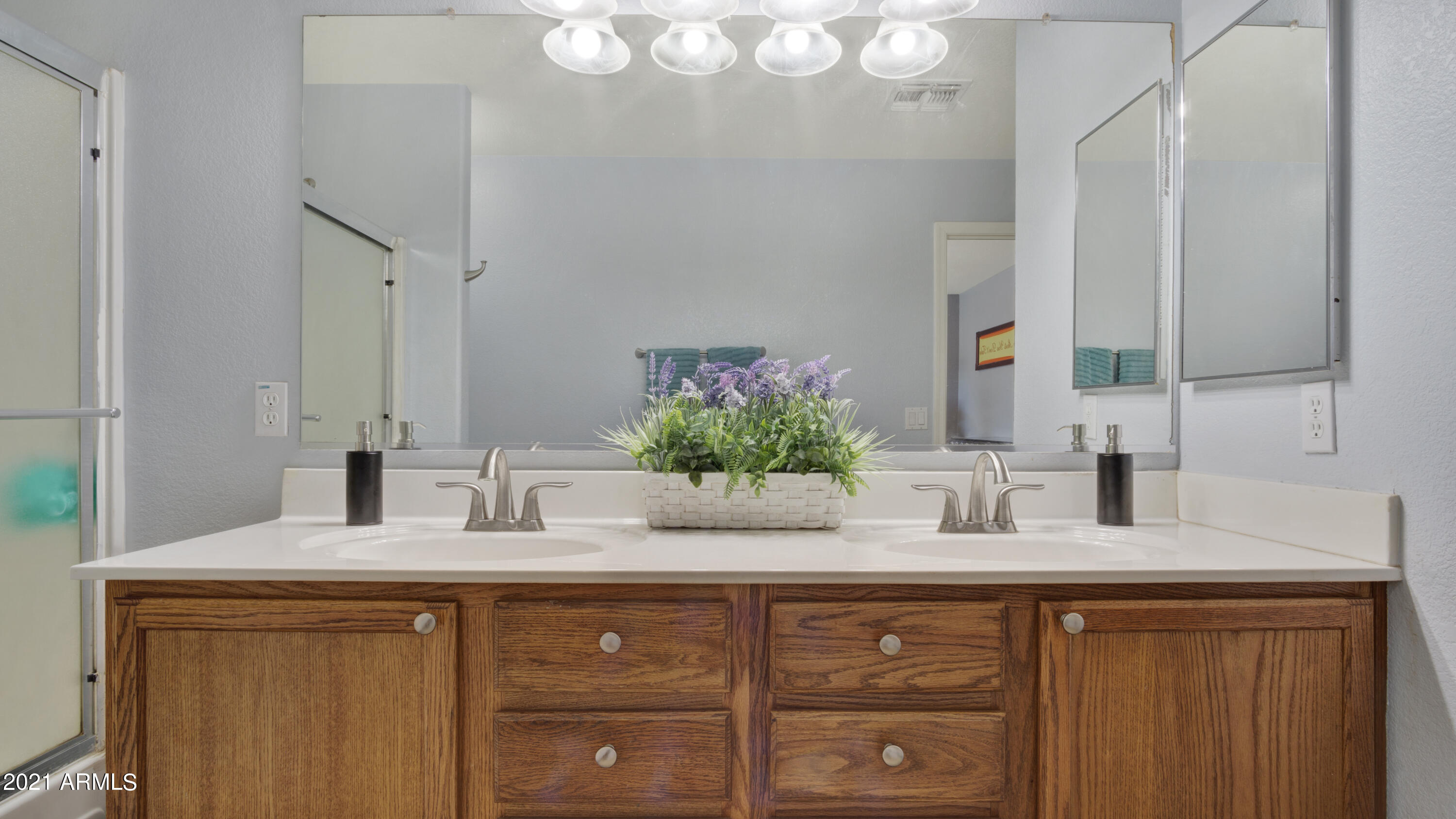 2771 South Sailors Way Gilbert, AZ 85295 - Photo 21 of 38 Interior26