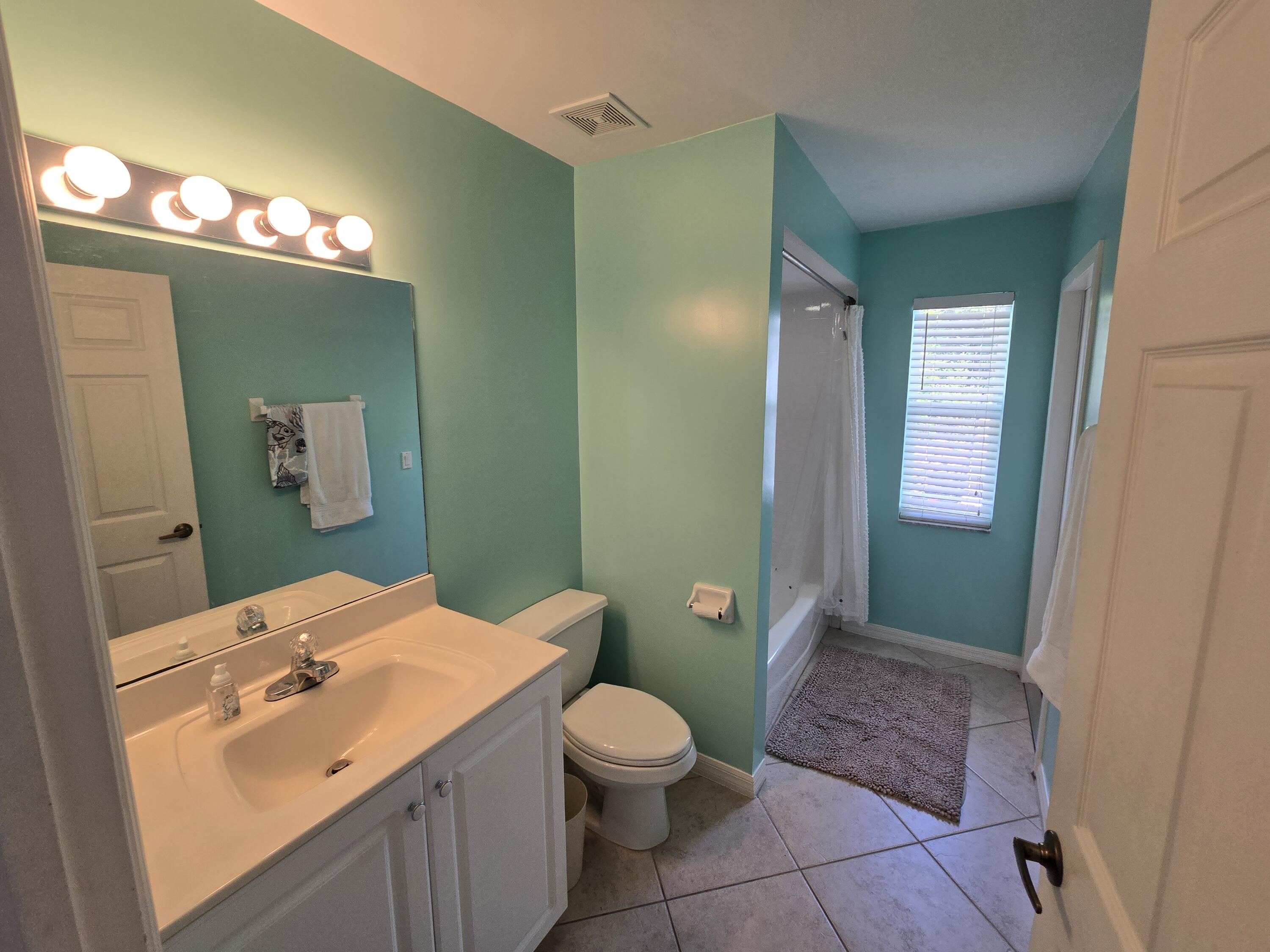 2049 San Marco Road Marco Island, FL 34145 - Photo 61 of 71 Main Hall Bath