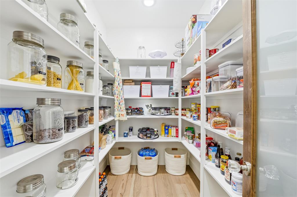 245 La Cresta Lane Perrin, TX 76486 - Photo 13 of 40