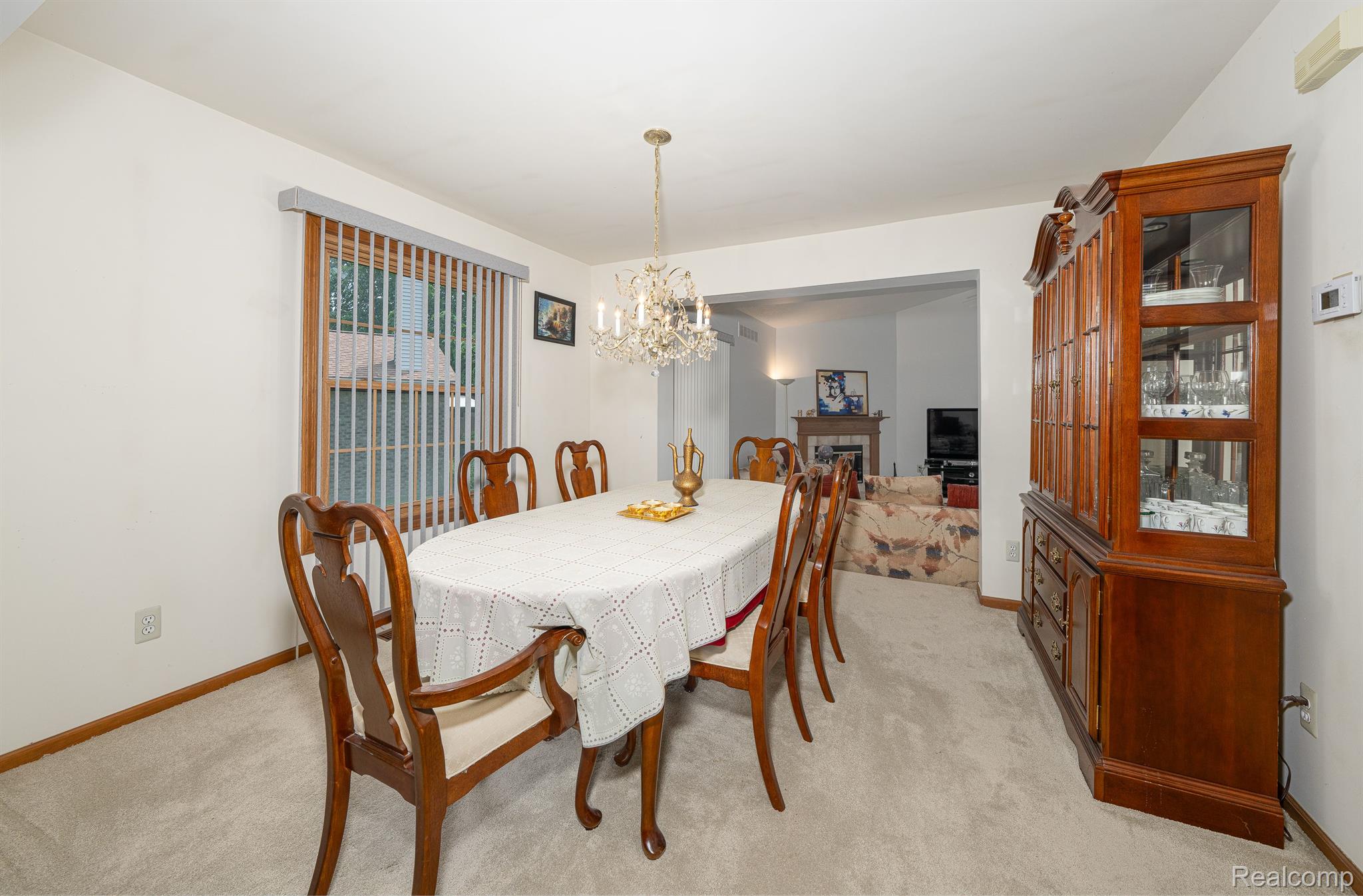 45243 Glengarry Road Canton, MI 48188 - Photo 7 of 39 Dining Room