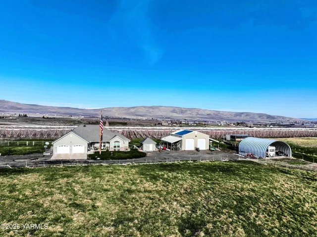 $850,000 | 1799 North Cottonwood Road, Yakima, WA 98908