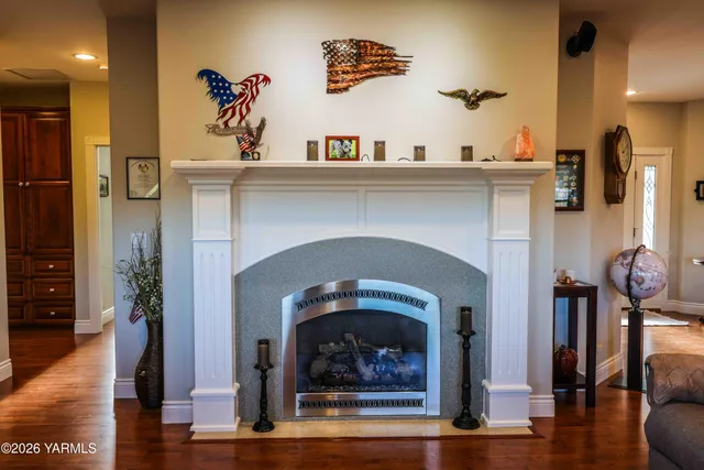 $850,000 | 1799 North Cottonwood Road, Yakima, WA 98908