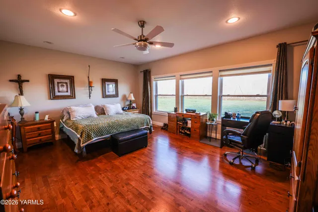 $850,000 | 1799 North Cottonwood Road, Yakima, WA 98908