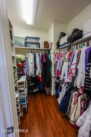 $850,000 | 1799 North Cottonwood Road, Yakima, WA 98908