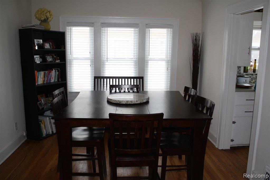 133 Lysander Street Rochester, MI 48307 - Photo 17 of 19 Dining.JPG