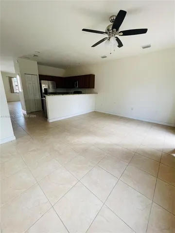 $3,200 | 11564 Southwest 151 Avenue, Unit 11564, Miami, FL 33196