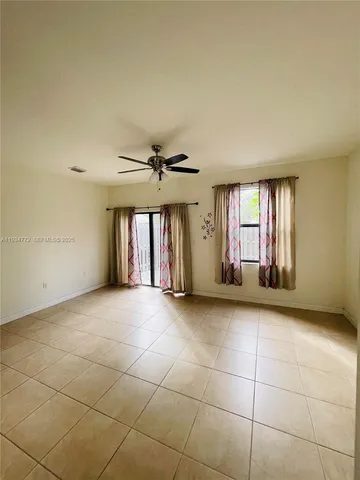 $3,200 | 11564 Southwest 151 Avenue, Unit 11564, Miami, FL 33196