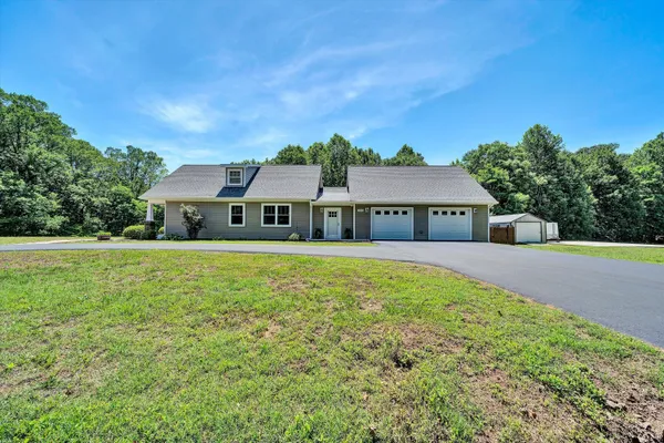 $575,000 | 1040 Old Station Loop, Hardy, VA 24101