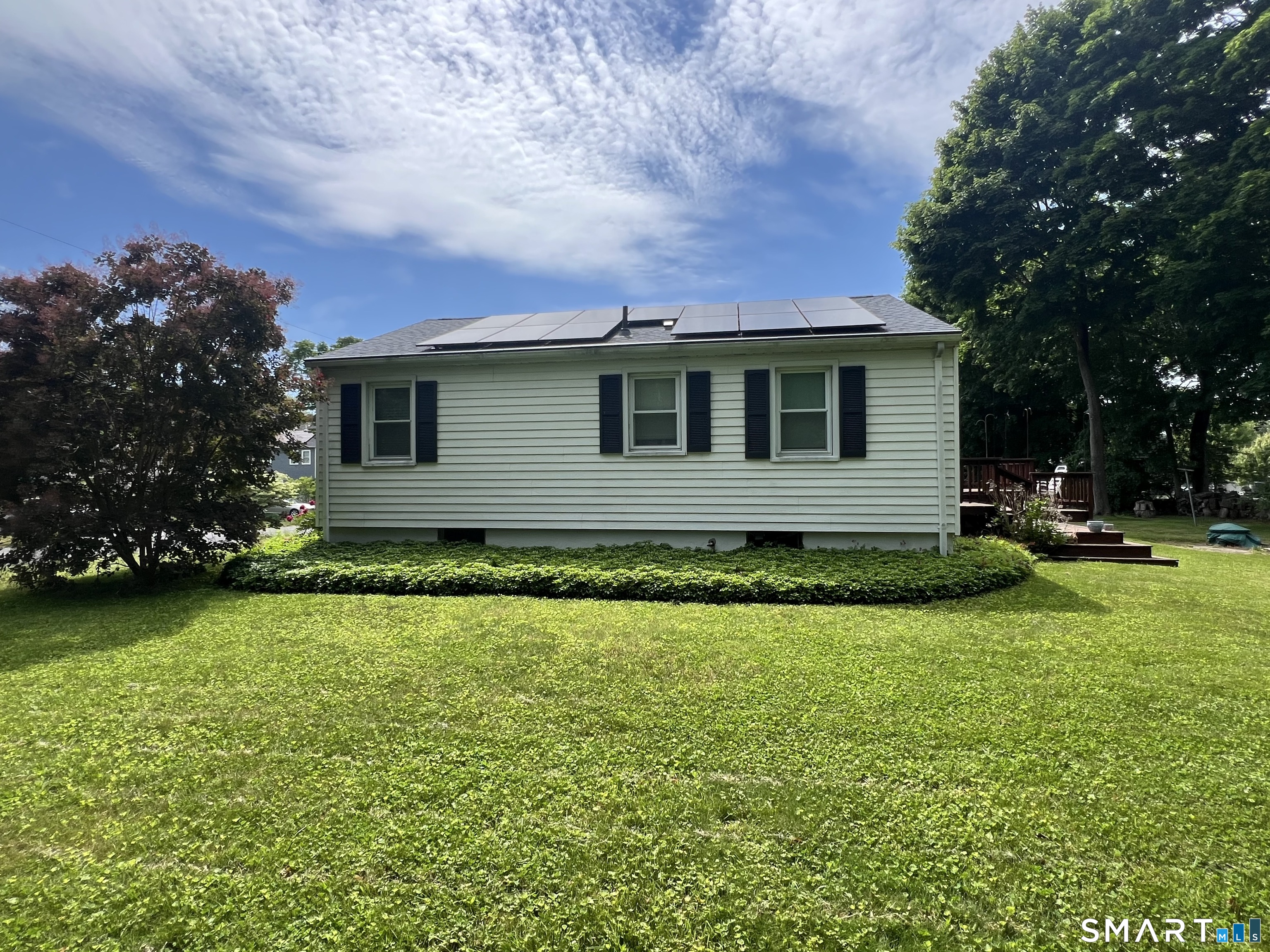 10 Barone Road East Lyme, CT 06357 - Photo 4 of 26