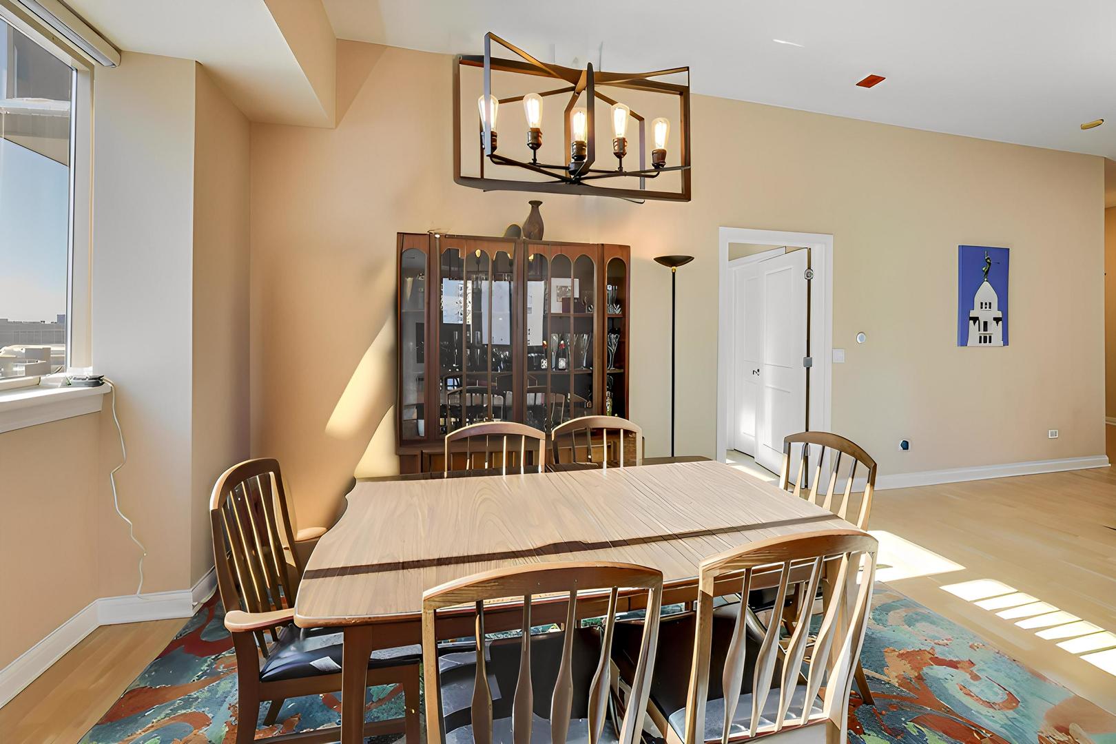 230 West Division Street, Unit 1405 Chicago, IL 60610 - Photo 12 of 27