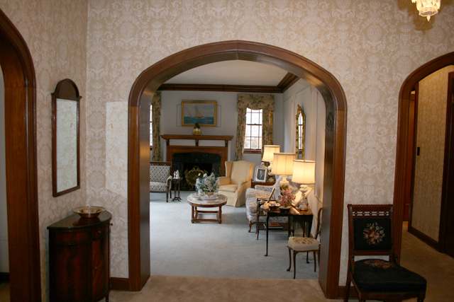 835 East Overbluff Road Spokane, WA 99203 - Photo 7 of 9 Gallery Image 7