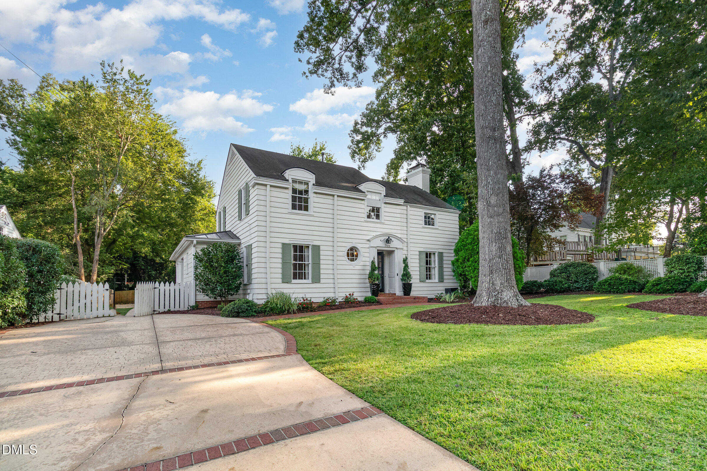 2404 Beechridge Road Raleigh, NC 27608 - Photo 4 of 52 002_img_4872-edit_717