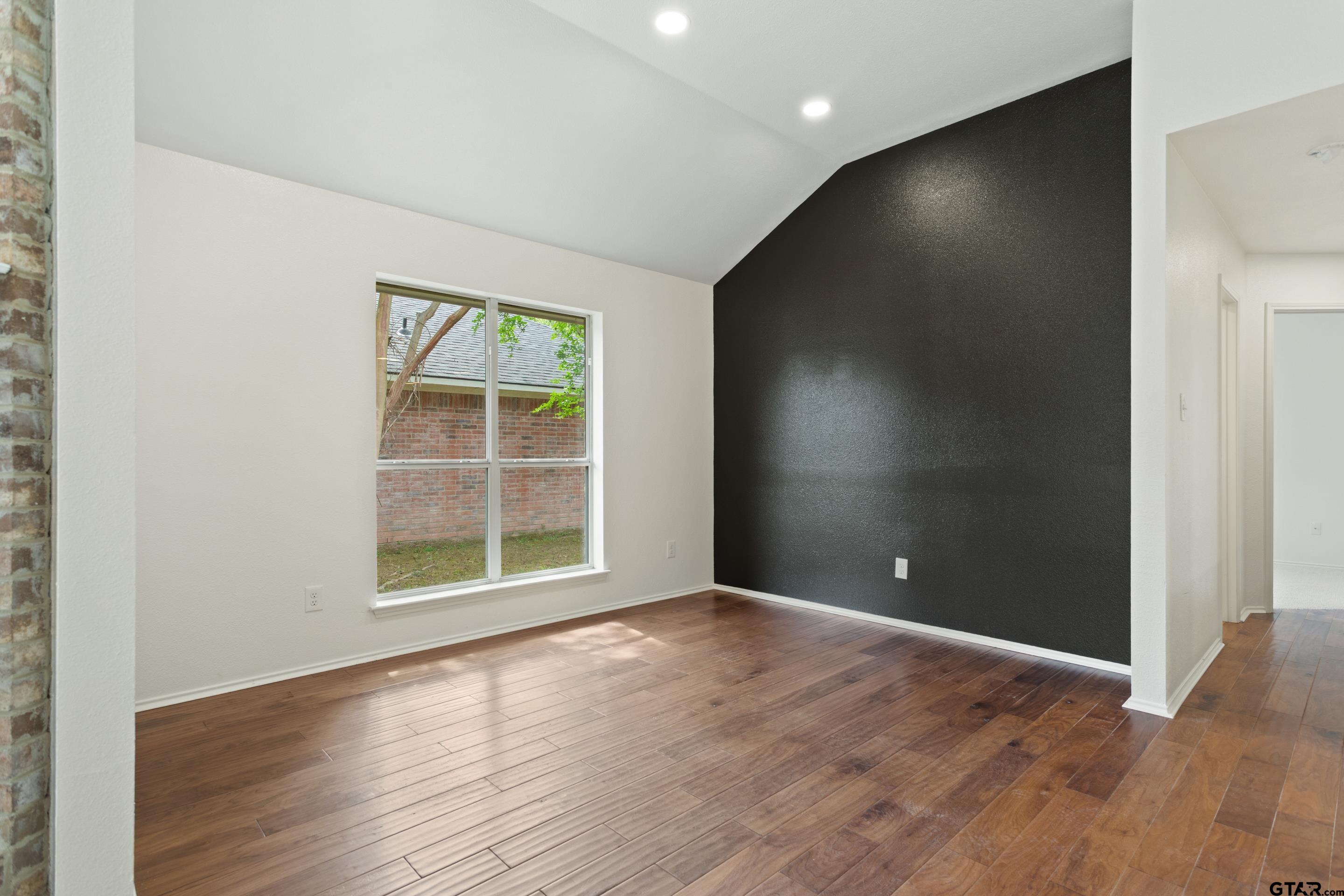541 Frederick Circle Flint, TX 75762 - Photo 7 of 31