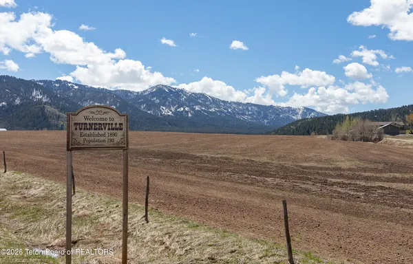 $525,000 | 9.57-acres Willow Creek Lane, Bedford, WY 83112
