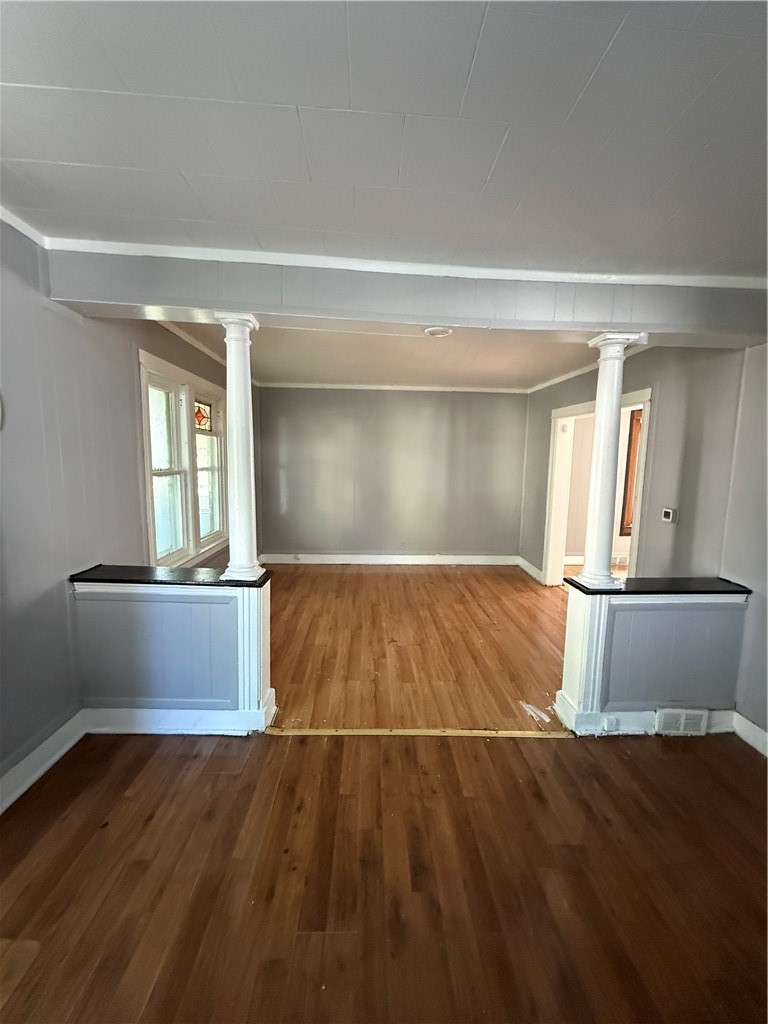258 Curtis Street Rochester, NY 14606 - Photo 4 of 11