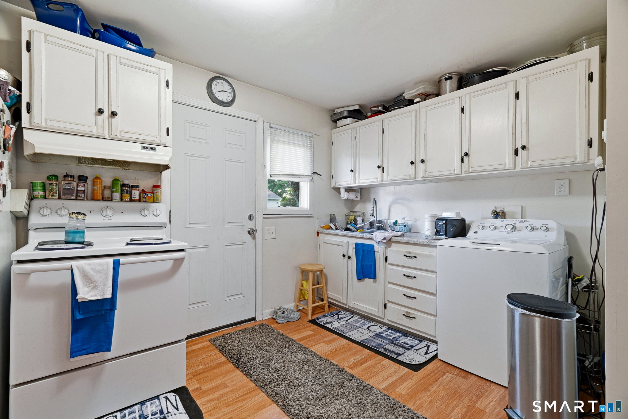 8-10 Depot Road Groton, CT 06340 - Photo 4 of 39