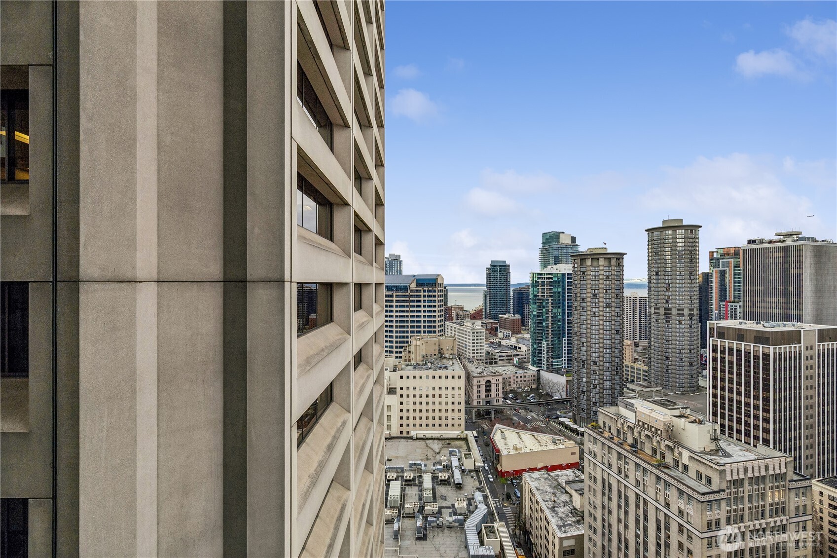 737 Olive Way, Unit 2809 Seattle, WA 98101 - Photo 20 of 31