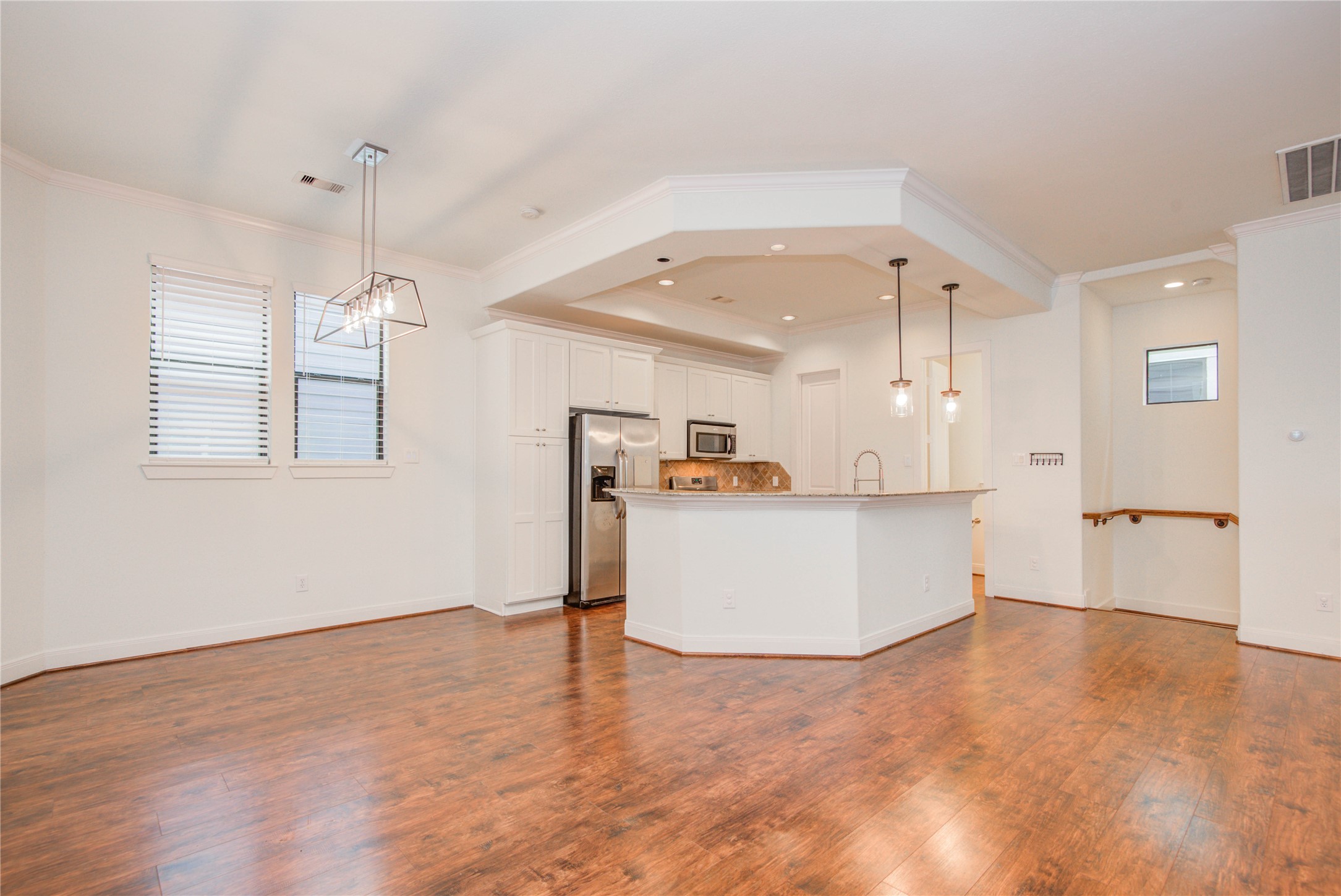2414 Charleston Street, Unit B Houston, TX 77021 - Photo 18 of 37 Gallery Image 18