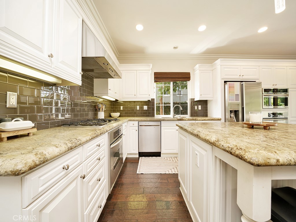 26 Via Alonso San Clemente, CA 92673 - Photo 9 of 43