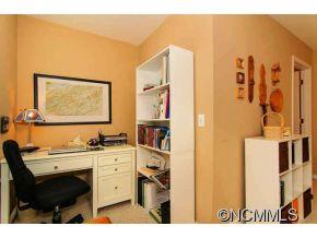 122 Dalya Road Swannanoa, NC 28778 - Photo 13 of 24 Gallery Image 13