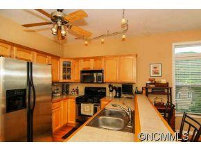 122 Dalya Road Swannanoa, NC 28778 - Photo 9 of 24 Gallery Image 9