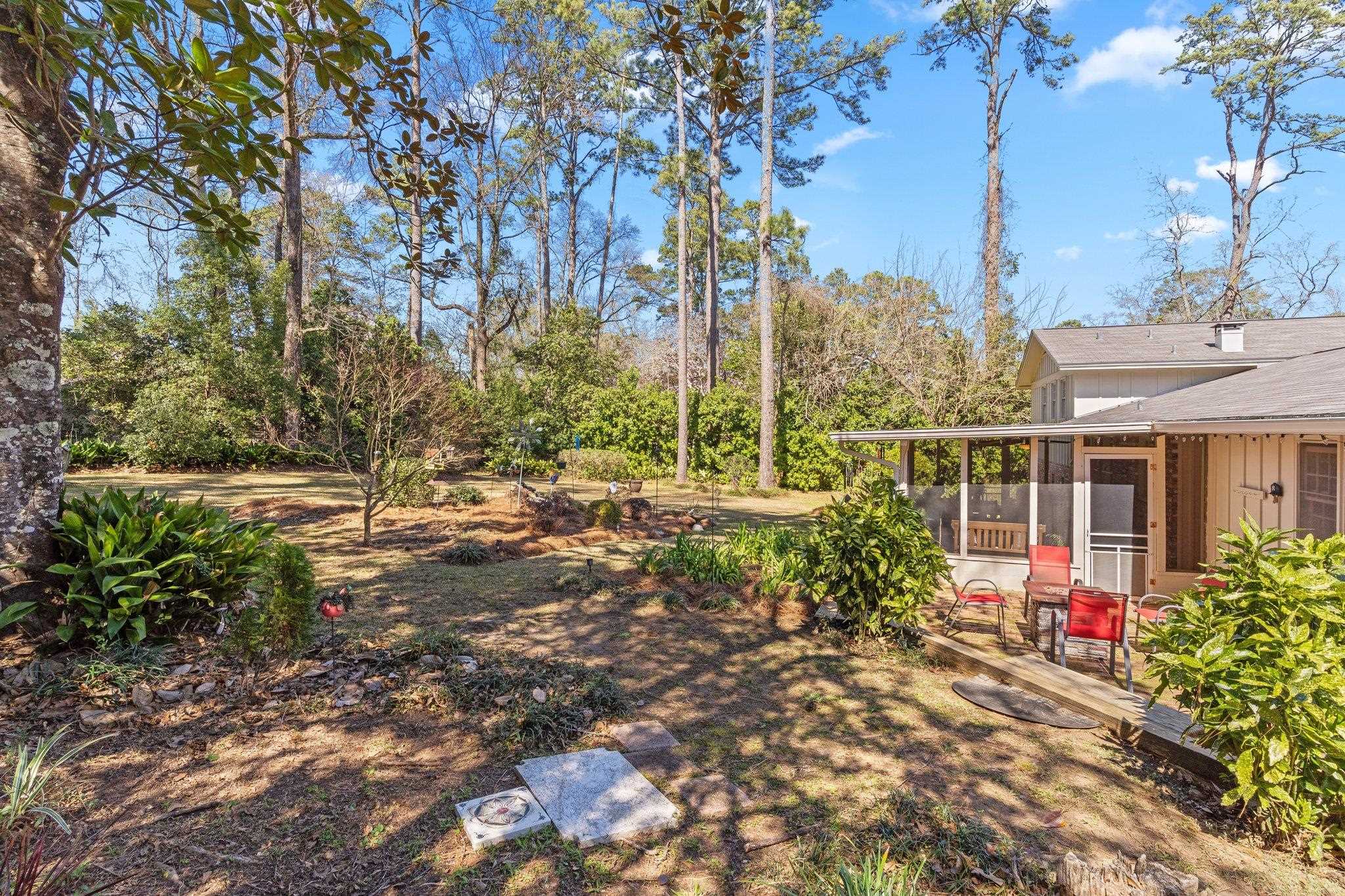 3214 Del Rio Terrace Tallahassee, FL 32312 - Photo 33 of 41 Gallery Image 33