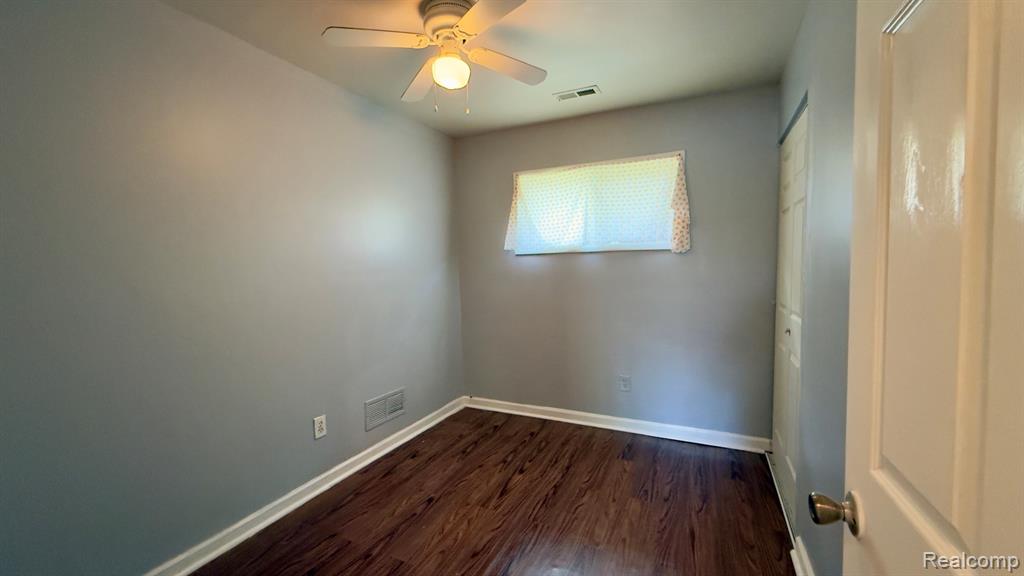 26742 Penn Street Inkster, MI 48141 - Photo 12 of 14