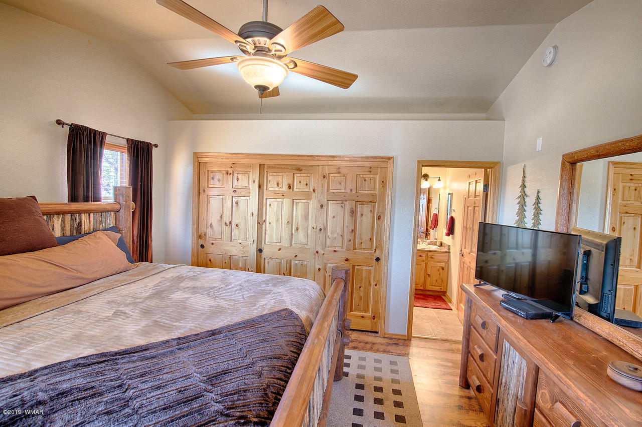 1722 Binder Road Show Low, AZ 85901 - Photo 19 of 38 Gallery Image 19