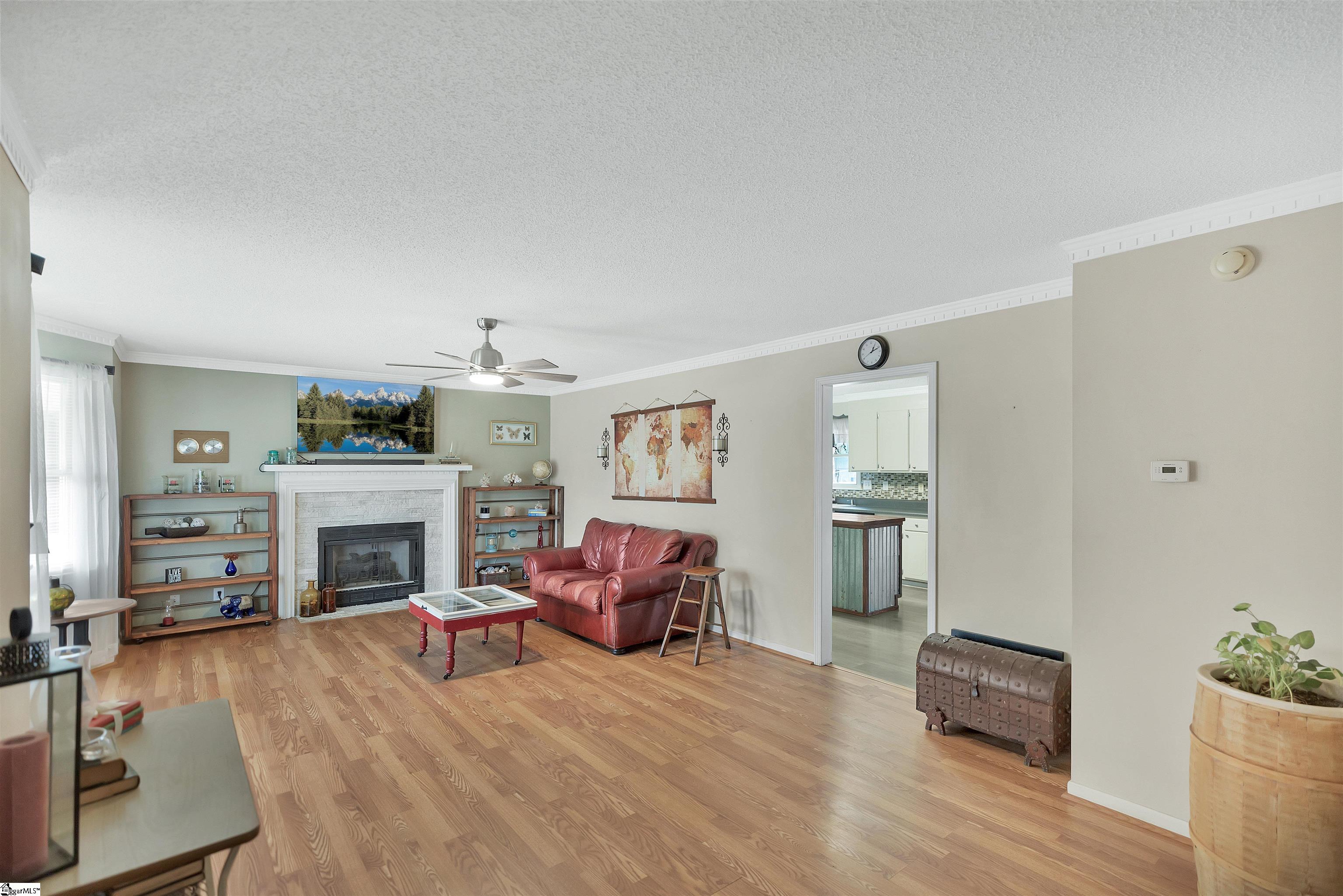 508 Hillandale Road Liberty, SC 29657 - Photo 13 of 37