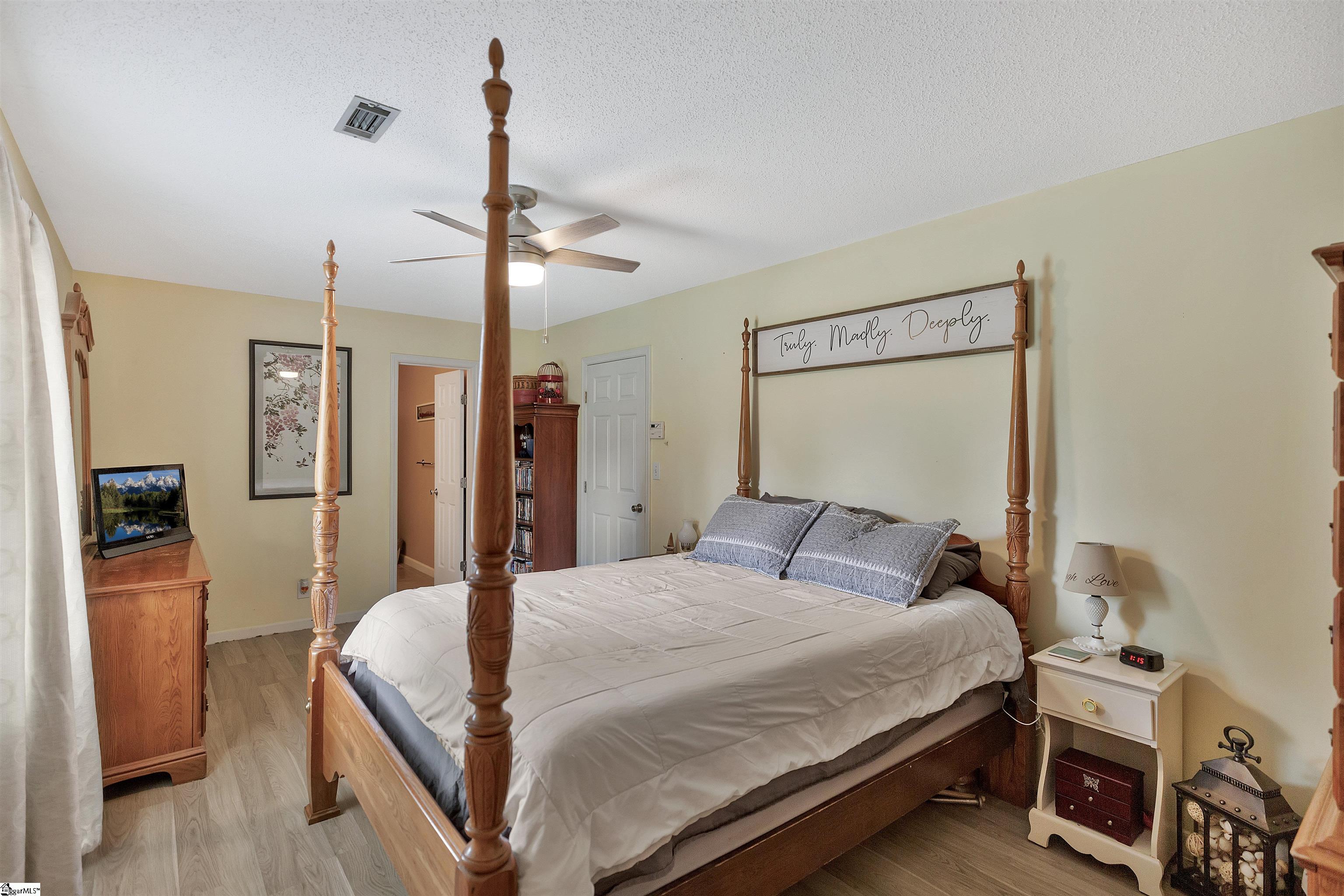 508 Hillandale Road Liberty, SC 29657 - Photo 19 of 37