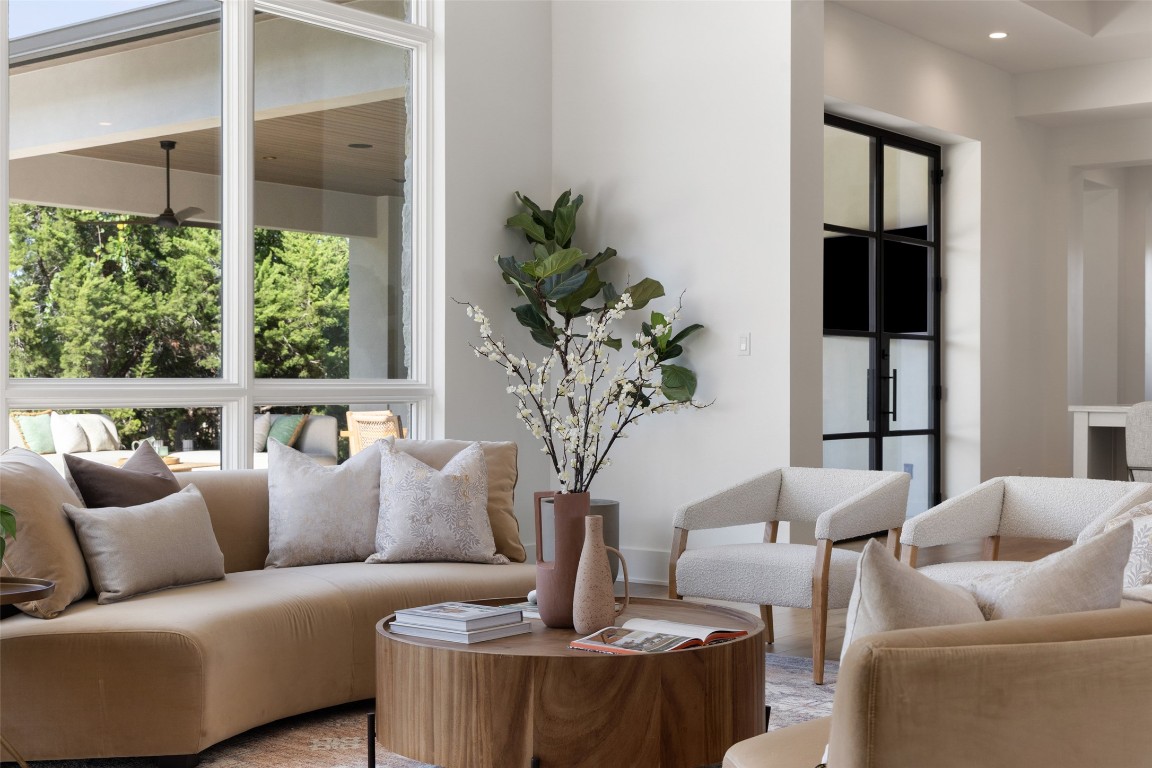 567 Delayne Drive Austin, TX 78737 - Photo 7 of 40 a living room with furniture and a potted plant