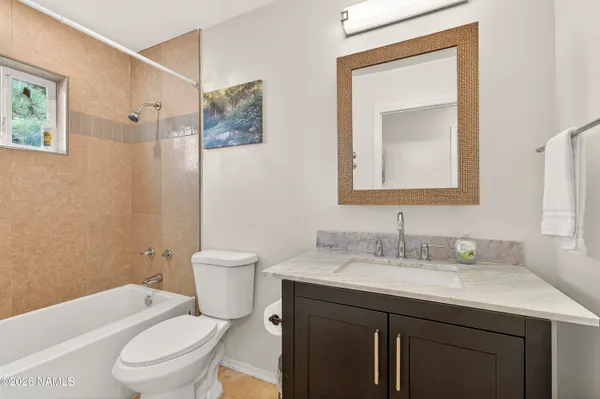 $3,600 | 2800 North Ellen Street, Unit 2, Flagstaff, AZ 86004