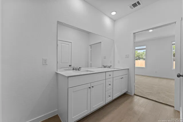 $300,000 | 14839 Taradeau, San Antonio, TX 78254