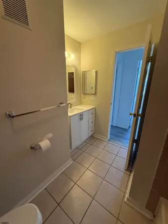 $1,995 | 208 Heather Croft, Unit 208, Egg Harbor Township, NJ 08234